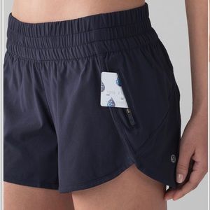 Lululemon tracker short
